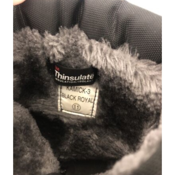 Kids Snow Boots Size 11 Black Blue Boys Waterproof Thinsulate Dream Pairs - Picture 4 of 8